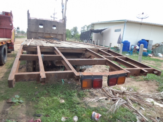 ขายรถ10ล้อ2เพลา พร้อมสโลว์5เกียร เป็นเทเลอร์เข็นแม็กโค120 สภาพพร้อมใช้