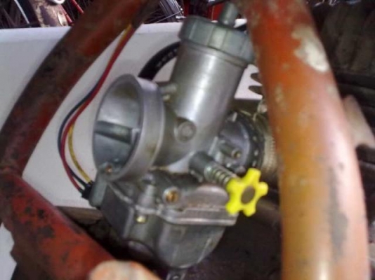 ขายทั้งคันหรืออยากได้อะไรลองดูครับ suzuki ts-100 วิบากNo-Bookเครื่องติดขี่ได้3900มีรูปครับ ขายทั้งคันหรืออยากได้อะไรลองดูครับ suzuki ts-100 วิบากNo-Bookเครื่องติดขี่ได้3900มีรูปครับ