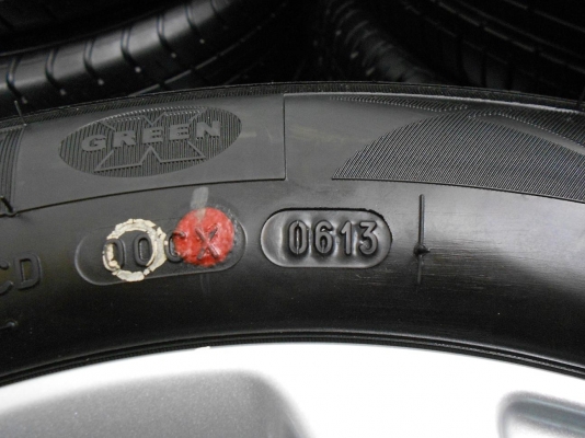 ขายล้อแม็ก Honda Brio Amaze ขอบ 14 พร้อมยางป้ายแดงปี 13/เทิร์นได้-ใส่ฟรีค่ะ ขายล้อแม็ก Honda Brio Amaze ขอบ 14 พร้อมยางป้ายแดงปี 13/เทิร์นได้-ใส่ฟรีค่ะ