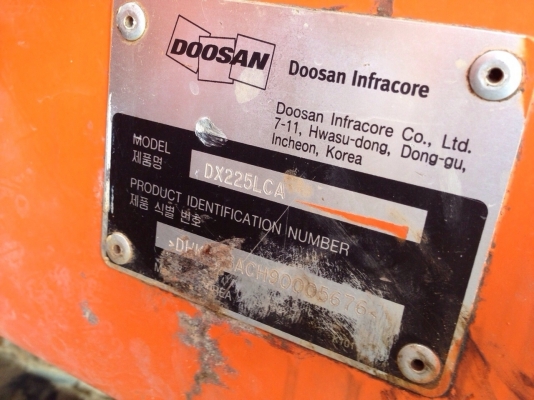 ขายด่วน DOOSAN DX 225 LCA สภาพสวยค่ะ 4000 ชม. ขายด่วน DOOSAN DX 225 LCA สภาพสวยค่ะ 4000 ชม.