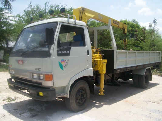 ขายถูกถูก 6 ล้อ ติดเครน HINO FC2W 120 แรงม้า รถห้างแท้ คันนี้สวยจัด  รถพร้อมใช้ เอกสารพร้อมโอน โทร 081-1841924