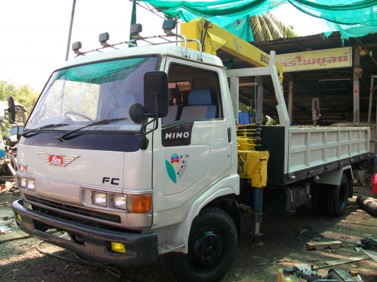 ขายถูกถูก 6 ล้อ ติดเครน HINO FC2W 120 แรงม้า รถห้างแท้ คันนี้สวยจัด  รถพร้อมใช้ เอกสารพร้อมโอน โทร 081-1841924