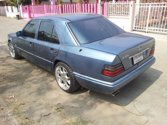 ขายเบาะรถตู้  VIP ***  1300 บาท