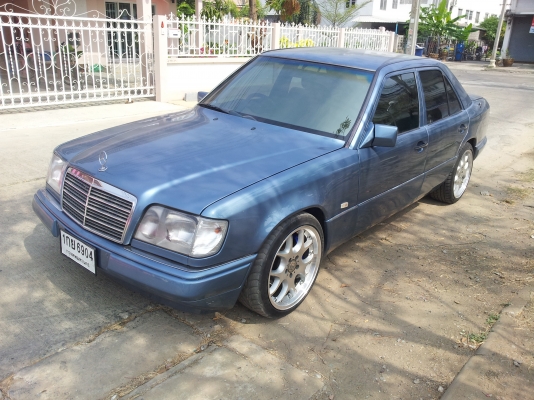 ขายเบาะรถตู้  VIP ***  1300 บาท