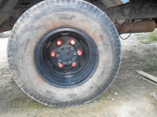 Isuzu NPR 115 Fหน้า Fหลัง คอกไม้สวย ยางปานกลางขึ้น ทะเบียนพร้อม ราคาต่อรองได้ Isuzu NPR 115 Fหน้า Fหลัง คอกไม้สวย ยางปานกลางขึ้น ทะเบียนพร้อม ราคาต่อรองได้