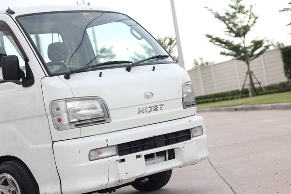 กระป้อญี่ปุ่น s200p หัวฉีด สวยๆ ประหยัดน้ำ คล่องตัว หาที่จอดง่าย