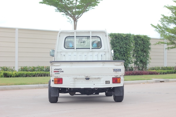 กระป้อญี่ปุ่น s200p หัวฉีด สวยๆ ประหยัดน้ำ คล่องตัว หาที่จอดง่าย