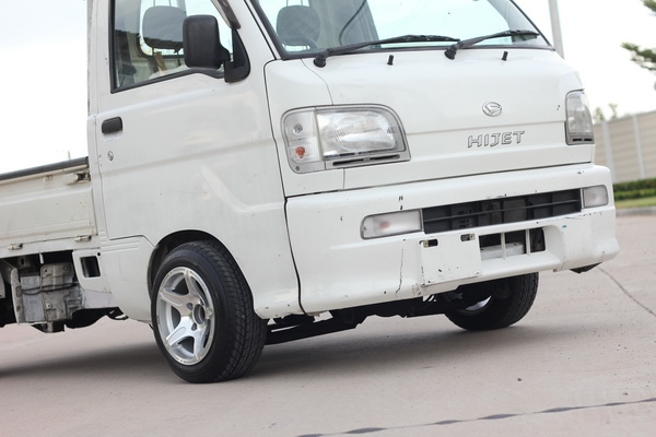 กระป้อญี่ปุ่น s200p หัวฉีด สวยๆ ประหยัดน้ำ คล่องตัว หาที่จอดง่าย