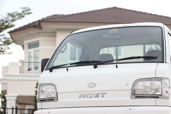 กระป้อญี่ปุ่น s200p หัวฉีด สวยๆ ประหยัดน้ำ คล่องตัว หาที่จอดง่าย