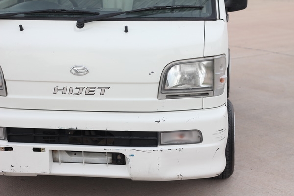 กระป้อญี่ปุ่น s200p หัวฉีด สวยๆ ประหยัดน้ำ คล่องตัว หาที่จอดง่าย