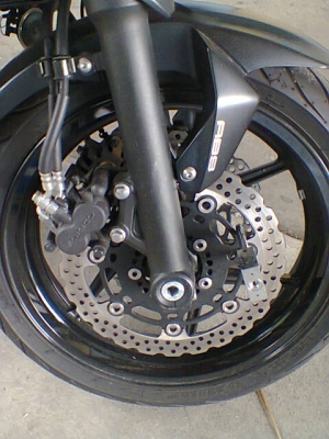 ขาย ER6N 650 cc .2012 ดาว์ 75000.- ออกรถได้เลย ขาย ER6N 650 cc .2012 ดาว์ 75000.- ออกรถได้เลย