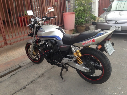 ขาย SF 400 ปี 2000  เทคนักเรียน  อินวอย สรรพสามิตร พ.ร.บ