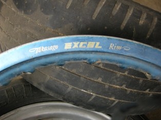 ดุมหลังCR 80 และขอบ EXCEL 14" แท้นอก ไม่คดไม่ดุ้ง ดุมหลังCR 80 และขอบ EXCEL 14" แท้นอก ไม่คดไม่ดุ้ง