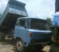 HINO KL 135 HP EC100 หกล้อดั๊มพ์ ช่วงล่างใหญ่ยาง 8.25 ขอบ 20 สภาพดี กระบะดั๊มพ์เหล็ก 6 ตันความยาว 3.80 เมตร เครื่องแรงดีไม่เยิ้ม ภายในเก๋งคอนโซลสวยครบไม่ผุ ช่วงล่างคัชซีสวยไม่มีบวม ยางสภาพดีเหมือนใหม่ 80\% เอกสารทะเบียนภาษีครบพร้อมโอน ราคาต่อรองได้ครับ HINO KL 135 HP EC100 หกล้อดั๊มพ์ ช่วงล่างใหญ่ยาง 8.25 ขอบ 20 สภาพดี กระบะดั๊มพ์เหล็ก 6 ตันความยาว 3.80 เมตร เครื่องแรงดีไม่เยิ้ม ภายในเก๋งคอนโซลสวยครบไม่ผุ ช่วงล่างคัชซีสวยไม่มีบวม ยางสภาพดีเหมือนใหม่ 80\% เอกสารทะเบียนภาษีครบพร้อมโอน ราคาต่อรองได้ครับ
