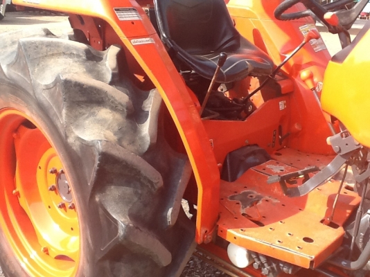 คูโบต้า L4508 4 WD 2 เพลา ใบมีดตราช้าง ทำงาน 1008 ชั่วโมง