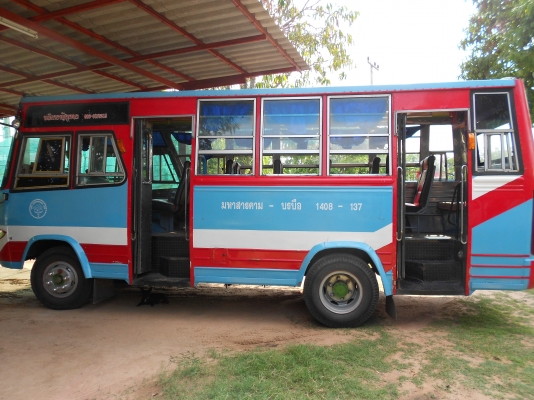 ขายรถหกล้อพร้อมใช้ สภาพงามมาก