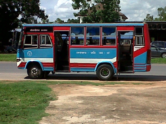 ขายรถหกล้อพร้อมใช้ สภาพงามมาก ขายรถหกล้อพร้อมใช้ สภาพงามมาก