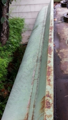 รถบรรทุก 10 ล้อบรรทุกน้ำ ยี่ห้อ ISUZU 195 แรงม้า