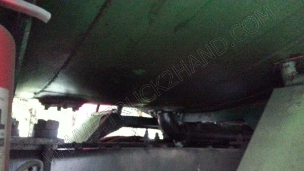 รถบรรทุก 10 ล้อบรรทุกน้ำ ยี่ห้อ ISUZU 195 แรงม้า