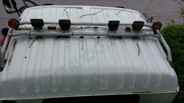 รถบรรทุก 10 ล้อบรรทุกน้ำ ยี่ห้อ ISUZU 195 แรงม้า