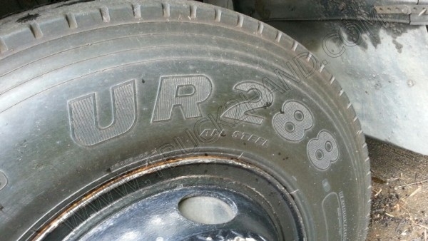 รถบรรทุก 10 ล้อบรรทุกน้ำ ยี่ห้อ ISUZU 195 แรงม้า