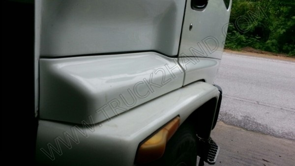 รถบรรทุก 10 ล้อบรรทุกน้ำ ยี่ห้อ ISUZU 195 แรงม้า