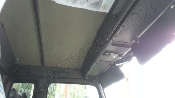 รถบรรทุก 10 ล้อบรรทุกน้ำ ยี่ห้อ ISUZU 195 แรงม้า