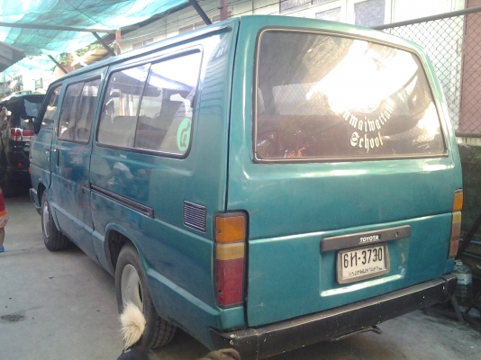 รถตู้ Toyotaตาหวาน  ปี85 เครื่องเบนซิน2Y ติดแก็สLPGเรียบร้อย