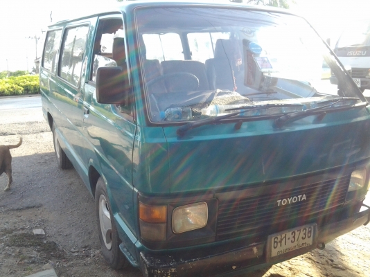 รถตู้ Toyotaตาหวาน  ปี85 เครื่องเบนซิน2Y ติดแก็สLPGเรียบร้อย
