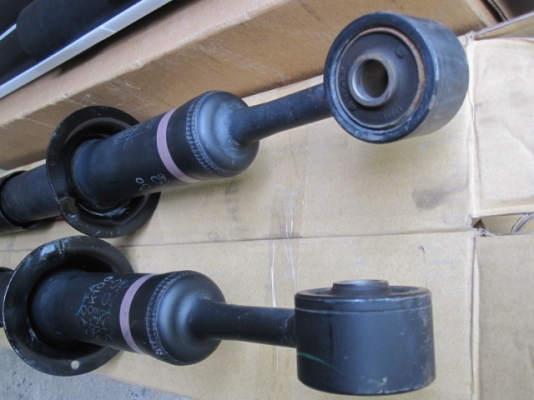 ขายบันไดข้าง โตโยต้า ฟอร์จูนเนอร์/วีโก้แค็ป โช็คหน้า-หลัง ถอดป้ายแดง