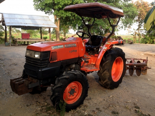 ขายด่วนรถไถคูโบต้าL3408พร้อมผานไถรถสวยพร้อมใชงานสนใจติดต่อ081-9136451