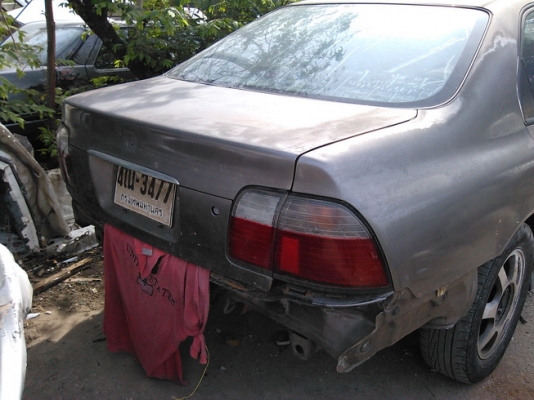 ขายซากHONDA_Accord/โฉมไฟท้ายสองก้อน รถจมน้ำ ขายทั้งซากครับ แยกชิ้นได้ครับ