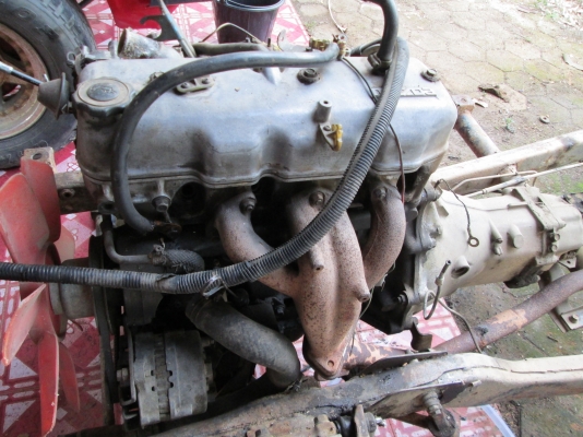 อะไหล่มาสด้า Familia 1000-13000 ทั้งคันขาดเหลือส่วนไหนโทรมาสอบถามได้เลยมีมาตลอด