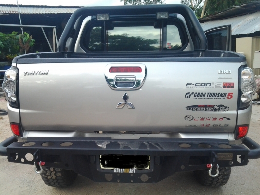 ขายไทรทัน 3.2 4wd TOP