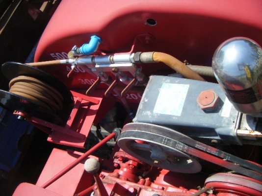 รถพ่นปุ๋ยชีวภาพ-ยาฆ่าแมลง