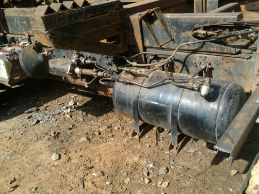 HINO F17 - 168 HP EH700 สิบล้อดั๊มพ์ 2 เพลา กระบะดั๊มพ์ 12 ตันคอกไม้สวยพื้นกับฝาข้างไม่มีผุกร่อนสีสันดี มีสโลว์พร้อมใช้งาน เครื่องแน่นแรงดี ภายในเก๋งคอนโซลอยู่ครบทุกส่วน พวงมาลัยเพาเวอร์ ช่วงล่างคัชซีสวยไม่มีบวม ยางสภาพดี 10 เส้นประมาณ 70\% พร้อมบรรทุกพร้อ HINO F17 - 168 HP EH700 สิบล้อดั๊มพ์ 2 เพลา กระบะดั๊มพ์ 12 ตันคอกไม้สวยพื้นกับฝาข้างไม่มีผุกร่อนสีสันดี มีสโลว์พร้อมใช้งาน เครื่องแน่นแรงดี ภายในเก๋งคอนโซลอยู่ครบทุกส่วน พวงมาลัยเพาเวอร์ ช่วงล่างคัชซีสวยไม่มีบวม ยางสภาพดี 10 เส้นประมาณ 70\% พร้อมบรรทุกพร้อ