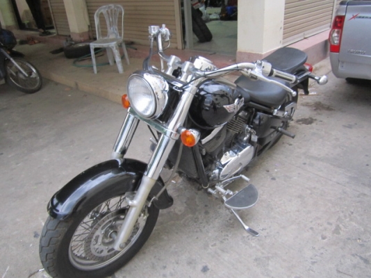 ขาย คาวาซากิ Vulcan 400 คลาสิค อินวอย สรรพสามิต เรียบร้อยครับ 88.000 ราคา ต่อรองกันใด้เลยครับ เครื่องดีครับ มาไกล้หรือไกล รับรองว่าถึงจุดหมายชัว ขับกลับใด้เลยครับ