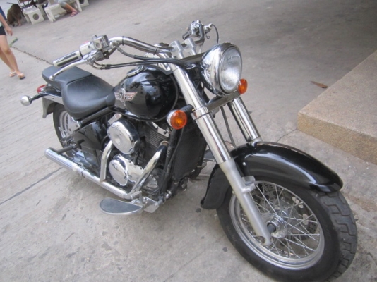 ขาย คาวาซากิ Vulcan 400 คลาสิค อินวอย สรรพสามิต เรียบร้อยครับ 88.000 ราคา ต่อรองกันใด้เลยครับ เครื่องดีครับ มาไกล้หรือไกล รับรองว่าถึงจุดหมายชัว ขับกลับใด้เลยครับ