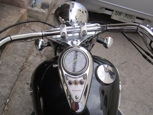 ขาย คาวาซากิ Vulcan 400 คลาสิค อินวอย สรรพสามิต เรียบร้อยครับ 88.000 ราคา ต่อรองกันใด้เลยครับ เครื่องดีครับ มาไกล้หรือไกล รับรองว่าถึงจุดหมายชัว ขับกลับใด้เลยครับ