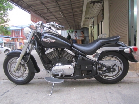 ขาย คาวาซากิ Vulcan 400 คลาสิค อินวอย สรรพสามิต เรียบร้อยครับ 88.000 ราคา ต่อรองกันใด้เลยครับ เครื่องดีครับ มาไกล้หรือไกล รับรองว่าถึงจุดหมายชัว ขับกลับใด้เลยครับ