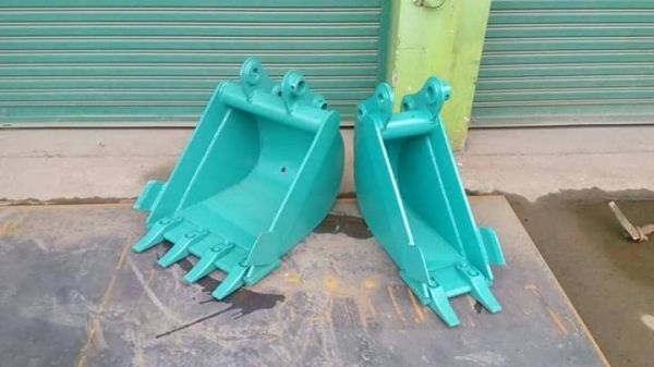 รับสั่งทำบุ้งกี่ ทุกรุ่น ปากแคบ ตักผักตกชวา บุ้งกี่วางท่อ บุ้งกี่ตักดิน รับประกันความแข็งแรง