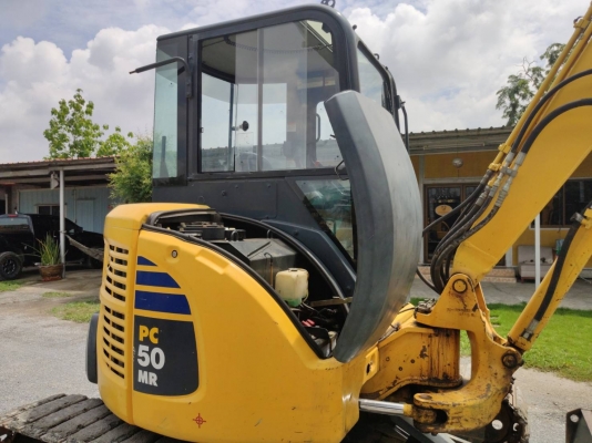 มาใหม่ๆ KOMATSU PC 50MR-2 อามพิเศษ นำเข้าจากญี่ปุ่นโดยตรง ชั่วโมงทำงานน้อย พร้อมตู้เก๋งสวยๆ โทร.090-986-2521 อ๊อบ