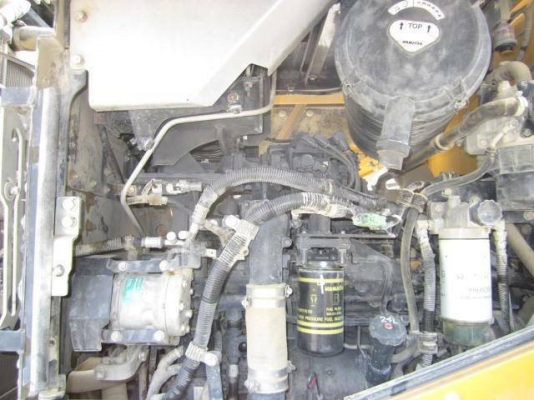 ขาย รถตัก KOMATSU WA320-7 ปี2015 นำเข้าจากญี่ปุ่น ระบบดี สีเดิมทั้งคัน ขายถูก โทร.090-986-2521 อ๊อบ