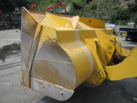 ขาย รถตัก KOMATSU WA320-7 ปี2015 นำเข้าจากญี่ปุ่น ระบบดี สีเดิมทั้งคัน ขายถูก โทร.090-986-2521 อ๊อบ