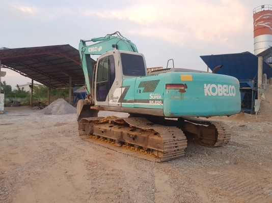 ขาย ด่วน KOBELCO SK200 MART SIX YN 08 SUPER สภาพสวยพร้อมใช้งาน โซ่ใหม่สองข้าง ไฟฟ้า สมบูรณ์ เครื่องปั้มดี เอกสารเล่มทะเบียน สนใจสอบถามไว้ใช้งาน 093 0764943  K ตั้ม