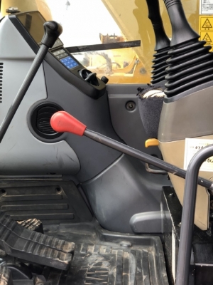 ขายรถขุด KOMATSU PC128US-8 ปี 2008 นำเข้าเองจากญี่ปุ่น สภาพสวยพร้อมใช้ มีVDOการทำงานครับ ขายรถขุด KOMATSU PC128US-8 ปี 2008 นำเข้าเองจากญี่ปุ่น สภาพสวยพร้อมใช้ มีVDOการทำงานครับ