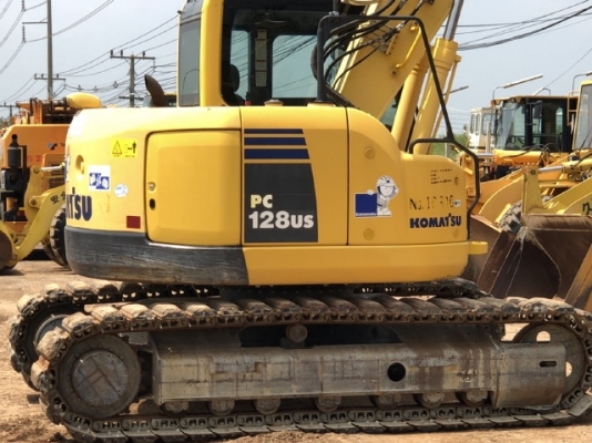 ขายรถขุด KOMATSU PC128US-8 ปี 2008 นำเข้าเองจากญี่ปุ่น สภาพสวยพร้อมใช้ มีVDOการทำงานครับ ขายรถขุด KOMATSU PC128US-8 ปี 2008 นำเข้าเองจากญี่ปุ่น สภาพสวยพร้อมใช้ มีVDOการทำงานครับ