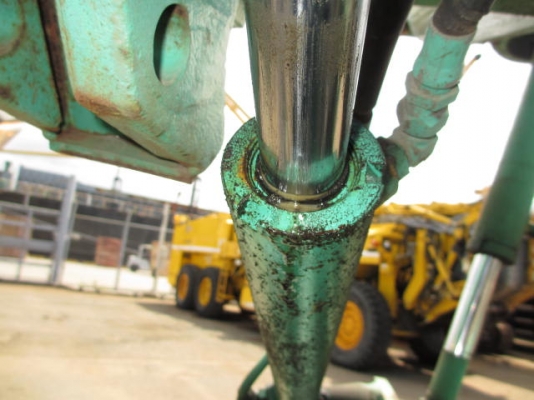 Komatsu GD405A-2 รถเกรดญี่ปุ่น สแคริฟายด์ โทร. 080-6565422 (หนิง)