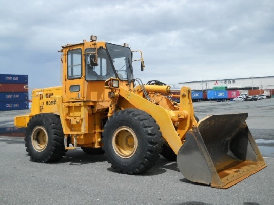 ขายรถตักล้อยาง KOMATSU WA300-3E นำเข้าเองจากญี่ปุ่น สภาพสวยพร้อมใช้งาน ถึงเร็วๆนี้ครับ