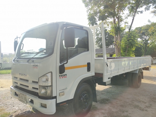 6 ล้อกลาง EURO3 ISUZU NQR 175 แรงม้า ราคา 610,000 บาทนะคะ คอมมอนเรว * ยาว 5.50 ม.ปี2554 * รถสวยเดิม+ 6 ล้อกลาง EURO3 ISUZU NQR 175 แรงม้า ราคา 610,000 บาทนะคะ คอมมอนเรว * ยาว 5.50 ม.ปี2554 * รถสวยเดิม+